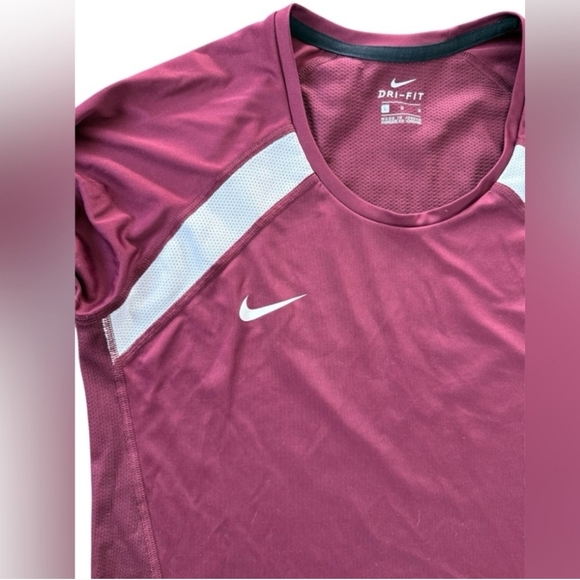 Nike Dri-FIT Burgundy Long Sleeve Athletic Running Top - Picture 3 of 10
